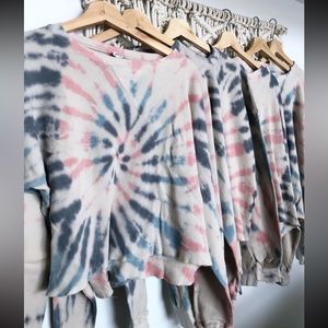 Boutique tie dye thermal